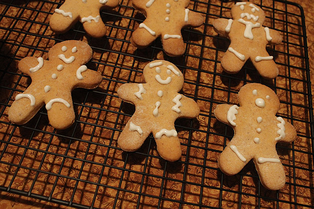 Gingerbread Men | Bonecos de Gengibre imagem biscoito2 Gingerbread Men | Bonecos de Gengibre