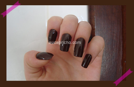 leitora34 Esmalte da Semana   Renda Vidrilhos e Renda 