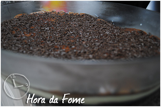 Hora da Fome Pavê de chocolate Caprichado imagem pavechocolate Hora da Fome Pavê de chocolate Caprichado