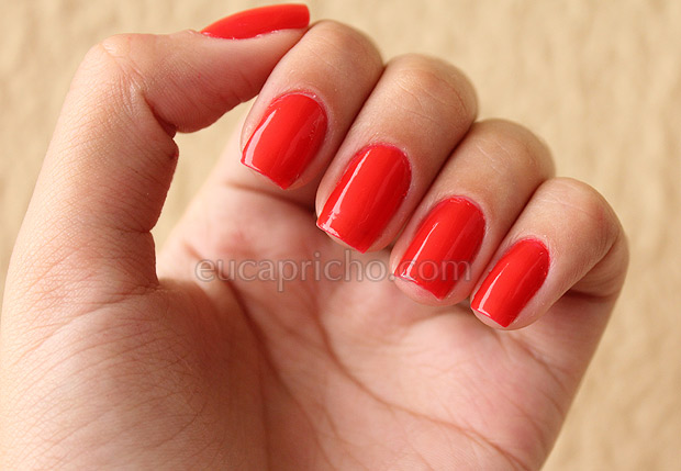 Esmalte do Dia Biquíni Vermelho Impala imagem biquinivermelho2 Esmalte do Dia Biquíni Vermelho Impala
