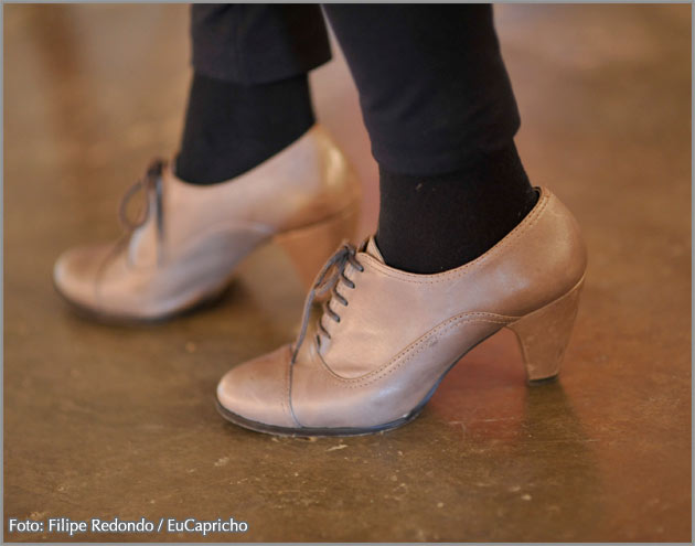 Um andar fashion.... imagem sapato2 Um andar fashion....