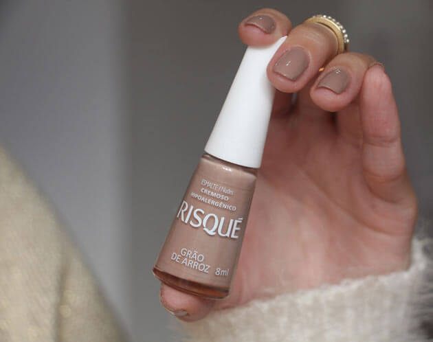 Esmalte Grão de Arroz  risque esmalte nude