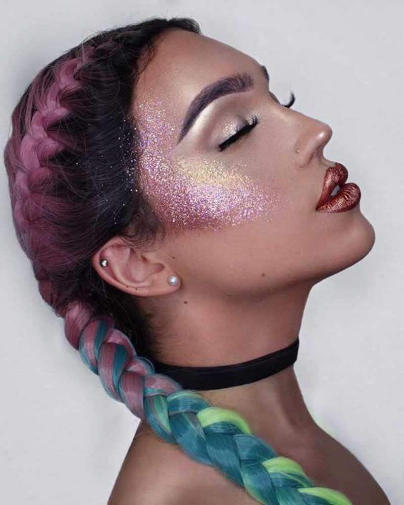 Maquiagem com glitter para o carnaval veja muitas inspirações de make com glitter, aprenda como colocar o glitter no rosto