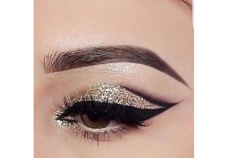 Featured image of post Maquiagem De Gatinha Com Glitter Com o mercado pago voc paga parcelado sem juros ou vista no boleto