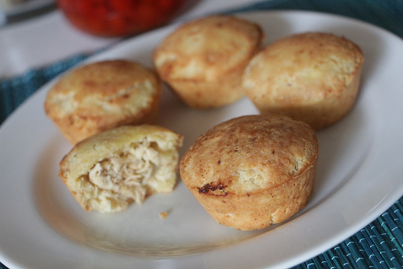 Receita Low Carb Empadinha de Frango - aprenda como preparar em casa essa deliciosa receita LOW CARB, fácil e muito rápido para fazer! Uma delicia para não sair da dieta.