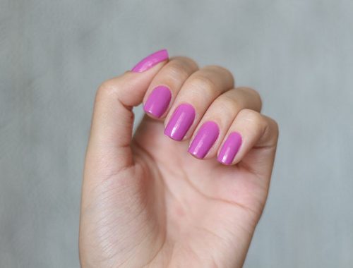 Esmalte Roxo - Biquini Specialitta - confira todos os detalhes sobre o esmalte biquini que faz parte da nova coleção Delicias de Verão da Speciallitá - Hits.