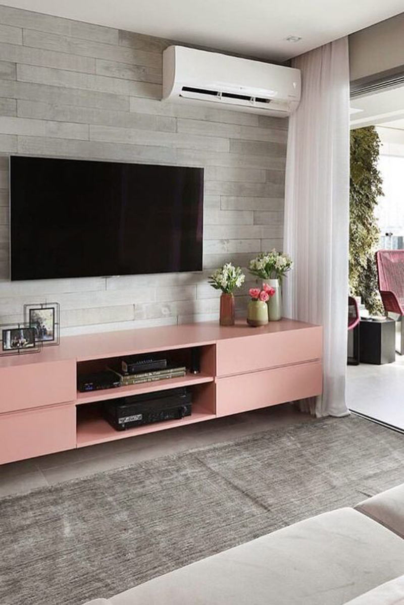 SALA DE TV SIMPLES E BARATA - dicas e inspirações para você montar uma bela sala de tv em casa sem gastar muito! Veja estilos de sala de tv aconchegantes.