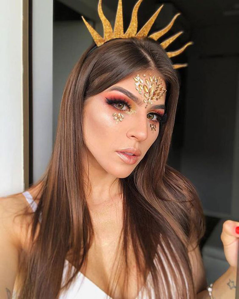 CARNAVAL 2020 - IDÉIAS DE FANTASIAS E MAQUIAGEM - as melhores dicas e ideias de fantasias para você curtir e arrasar o carnaval! Fantasia com glitter, fantasia para curtir o Rio, fantasia plus size e muito mais!