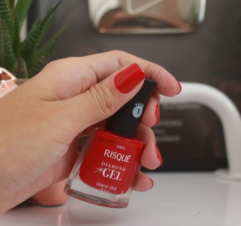 NOVO ESMALTE RISQUE DIAMOND GEL